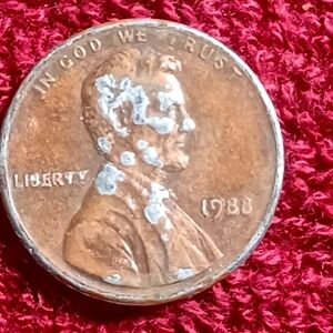 The Rare 1988 Lincoln memorial penny- no mint mark. In great condition.
